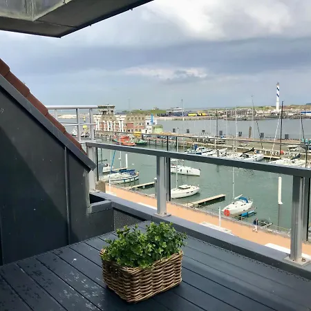 Cousteau - Terras, Zeezicht, Marina Ostenda